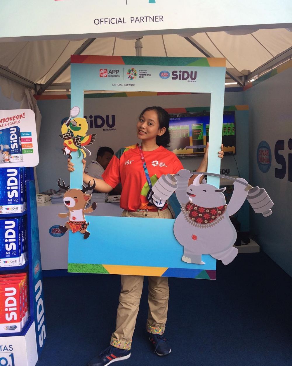 13 Relawan cantik Asian Games 2018, selalu menebar senyum ramah