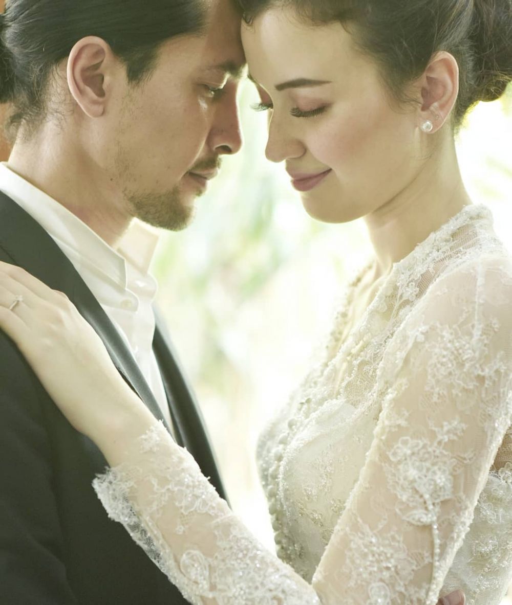 Sah! Begini 7 momen akad nikah Kimberly Ryder & Edward Akbar