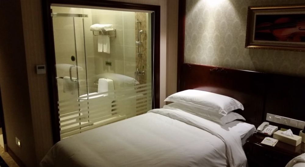 10 Potret hotel dengan desain gagal, bikin mikir ulang mau bermalam