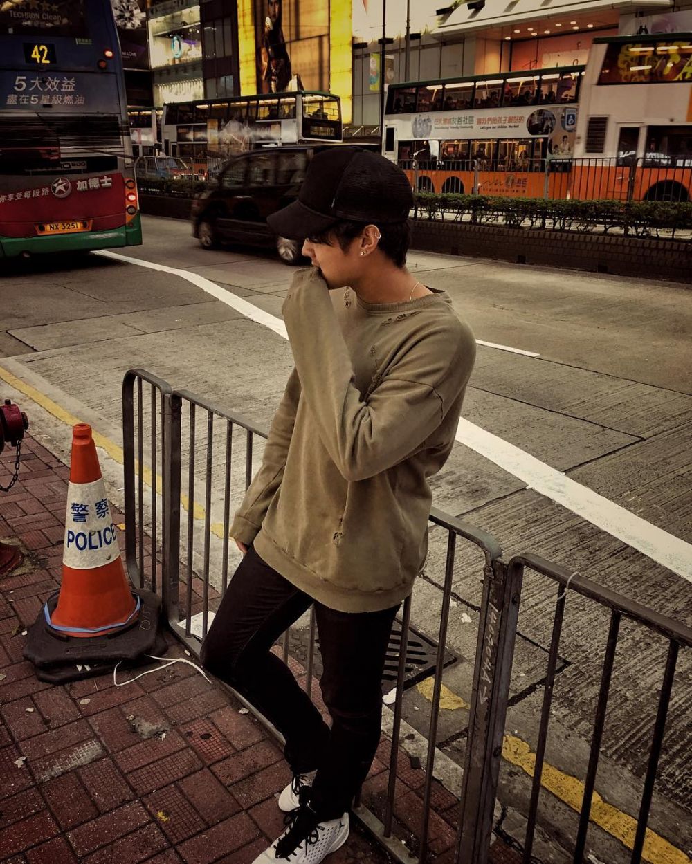 10 Gaya OOTD Aqsa Sutan Aswar, penyumbang emas ke-12 Asian Games 2018