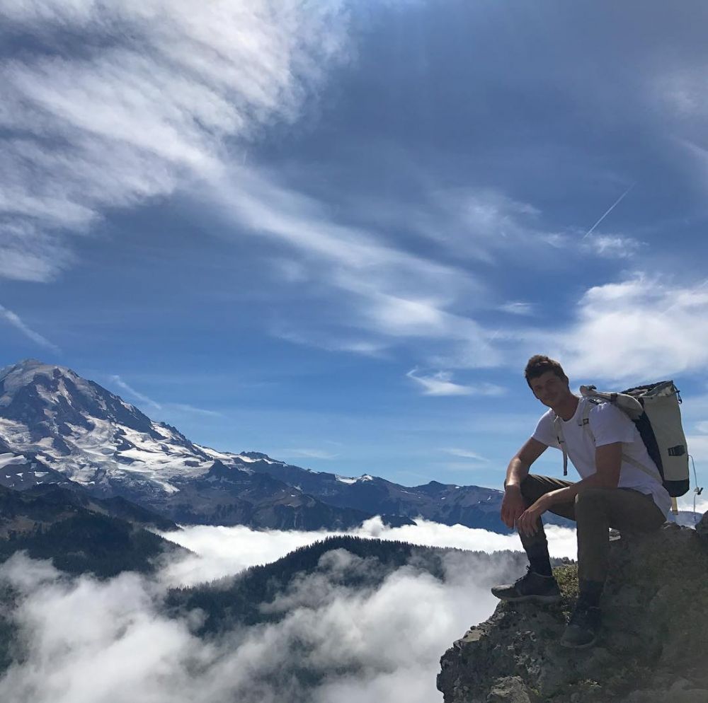 10 Pesona Jeffrey Kopchia, produser yang terciduk jalan sama Agnez Mo