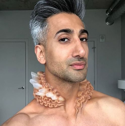 Keren, intip uniknya tren perhiasan 'daging tumbuh' ala artis dunia