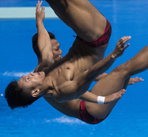 10 Ekspresi wajah 'aneh' atlet loncat indah Asian Games saat beraksi