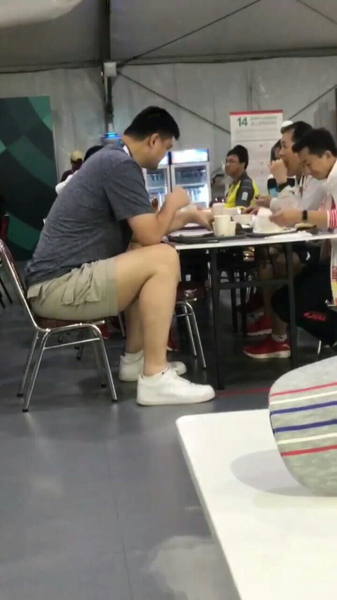 9 Momen Yao Ming di Asian Games 2018, postur tubuhnya bikin melongo