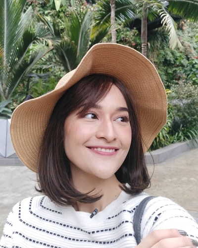 Dazen Vrilla, presenter Asian Games 2018 yang bikin atlet gagal fokus