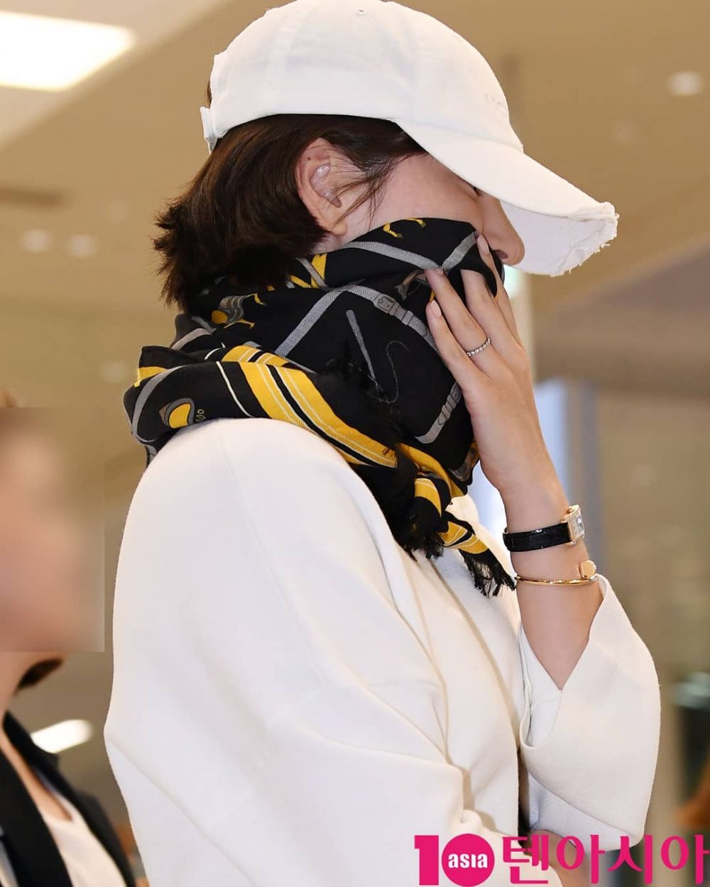 Comeback, begini 8 potret penampilan Song Hye-kyo untuk drama terbaru