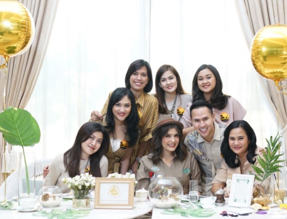 Bertema rustic dan safari, ini 9 potret baby shower Carissa Puteri
