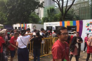 Begini potret antusias warga berburu tiket penutupan Asian Games