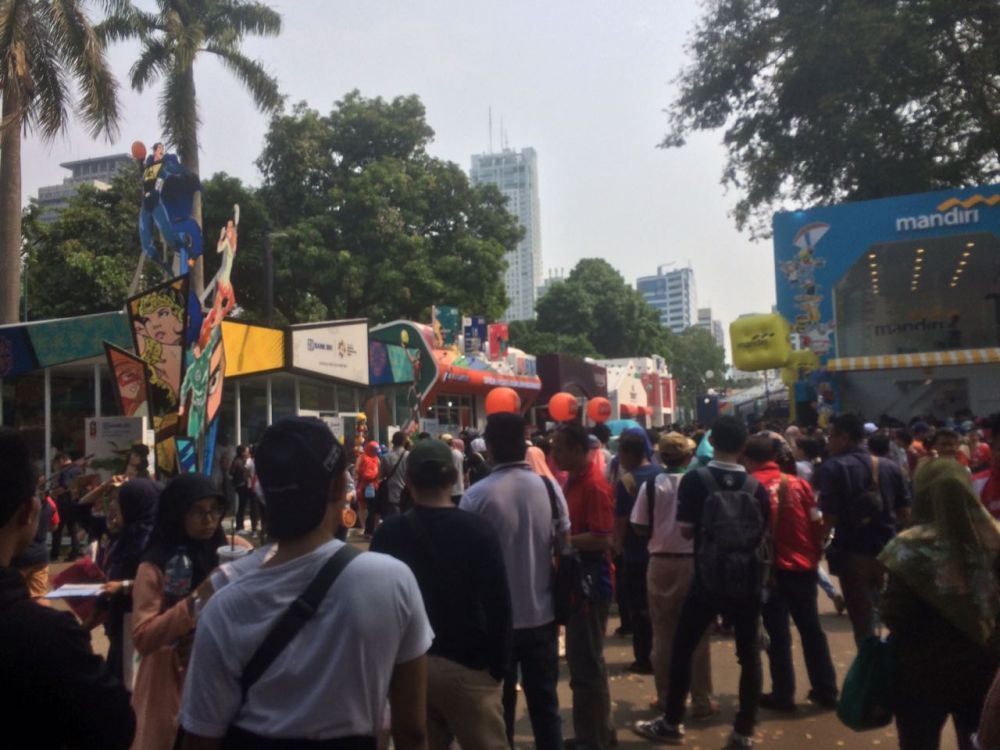 Begini potret antusias warga berburu tiket penutupan Asian Games
