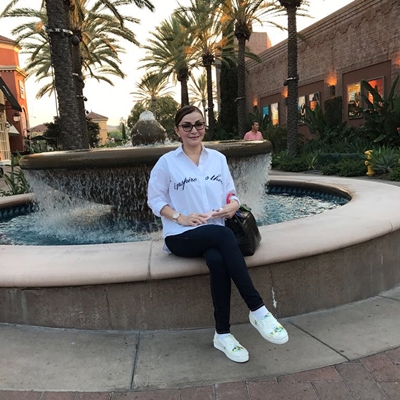 Usia 50 tahun, ini 10 gaya Bupati Minahasa Selatan yang glamor abis