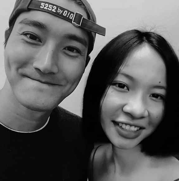 6 Selfie halu fans K-pop dengan Siwon di backstage Asian Games 2018