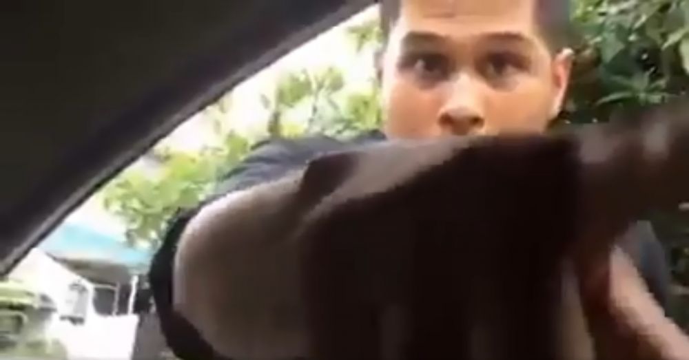 Adu mulut, video taksi online vs preman ini endingnya tak terduga