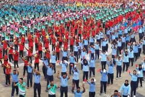 Wow, TNI pecahkan rekor MURI tari Gemu Famire dengan ribuan peserta