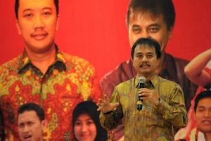 Warganet bikin daftar 3.226 aset diduga dibawa Roy Suryo, ada-ada saja