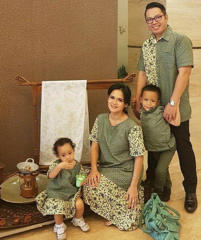 Jauh dari gosip, rumah tangga 10 pasangan seleb ini berakhir cerai 