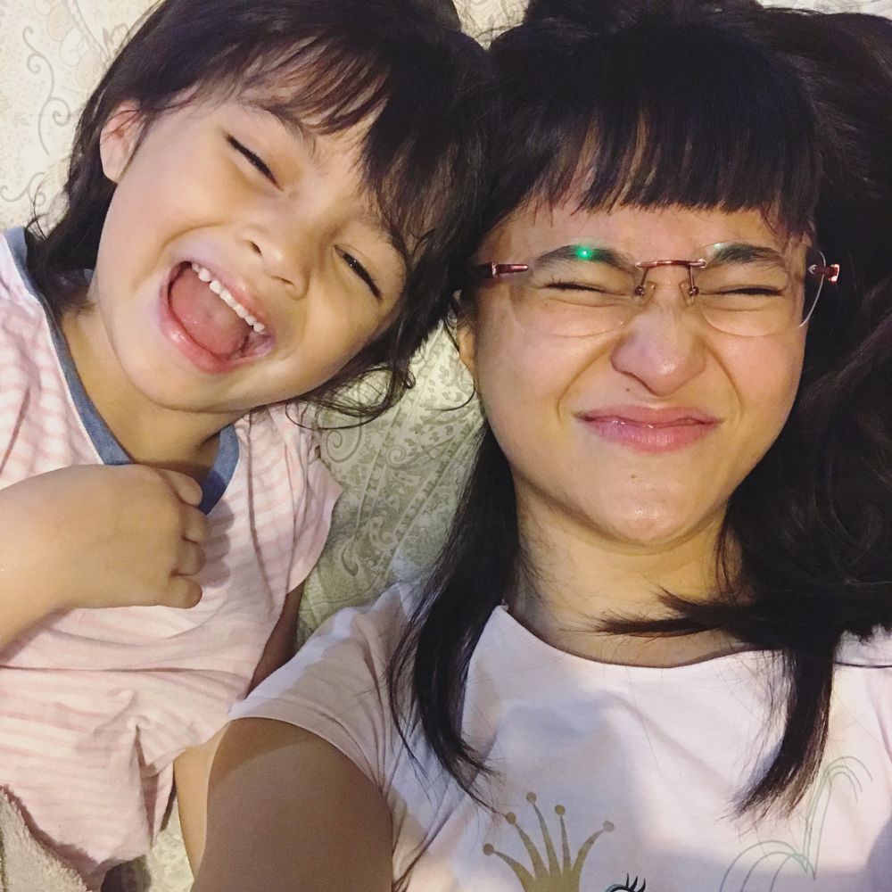 7 Penampilan Marshanda tanpa makeup, bukti cantiknya tak luntur