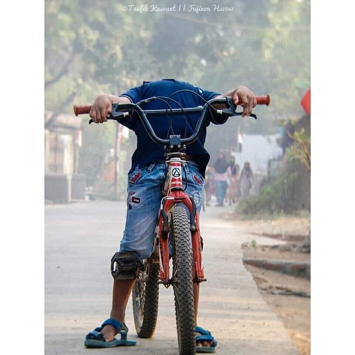 7 Potret kocak keseharian anak Indonesia, bukti skill-nya level dewa