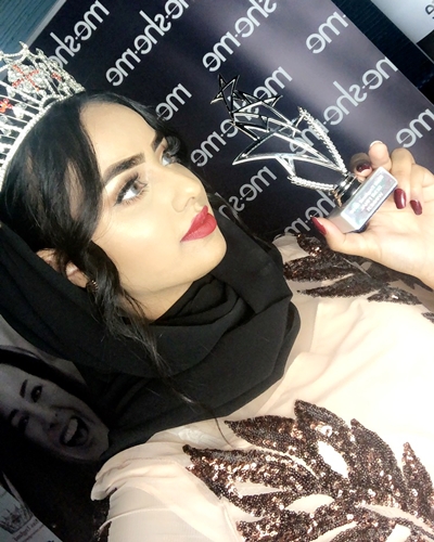10 Gaya Sara Iftekhar, finalis Miss England pertama yang pakai turban
