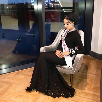 10 Gaya Sara Iftekhar, finalis Miss England pertama yang pakai turban