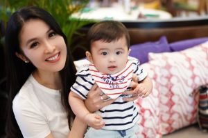 Berusia 8 bulan, begini 5 aksi gemas Raphael Moeis jadi bintang iklan