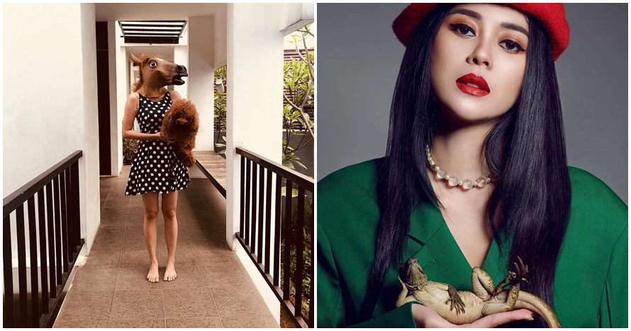 8 Gaya Aura Kasih bikin salah fokus, pose sama kadal sampai jadi kuda