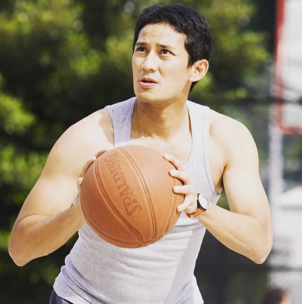 Sama-sama demen olahraga, ini beda gaya Erick Thohir dan Sandiaga Uno