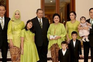 7 Potret terbaru Annisa Pohan dalam balutan hijab, semakin menawan