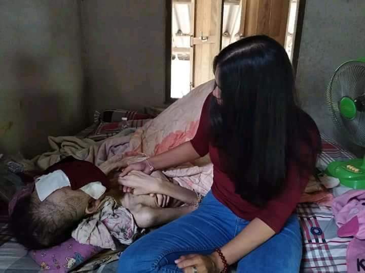 Kekasih derita kanker ganas, 10 momen kesetiaan cewek ini bikin haru