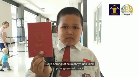 Kisah bocah SD lintasi 2 negara tiap hari untuk sekolah, salut banget