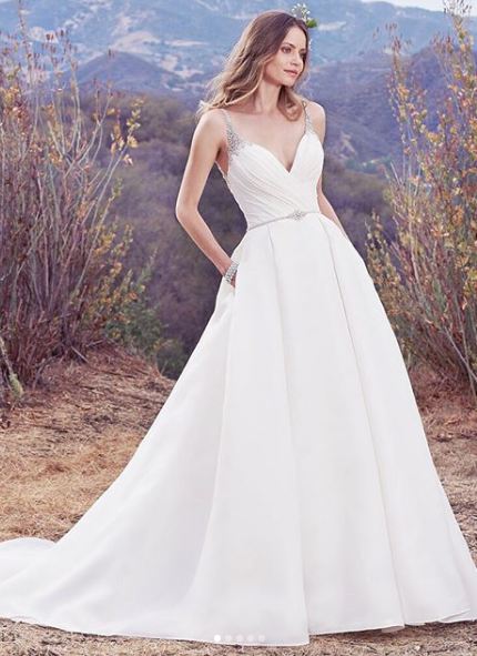 7 Tren gaun pengantin bersaku, bisa jadi inspirasi untuk pernikahanmu