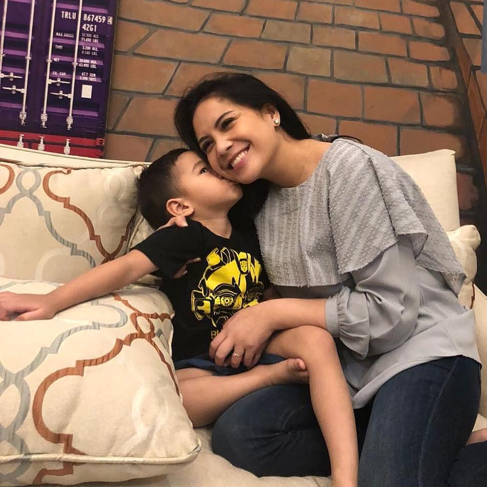 8 Momen Nagita Slavina main bareng Rafathar, bukti bak kakak-adik