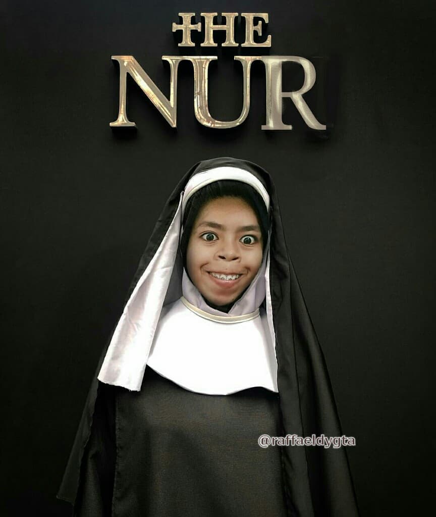 10 Kreasi dandan ala Valak di film The Nun ini bikin gagal seram