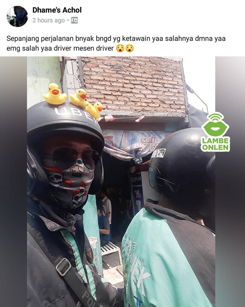 Penampakan helm 7 driver ojek online ini absurdnya bikin salah tingkah