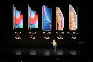10 Cuitan kocak produk terbaru Apple ini bikin ketawa tapi kasihan