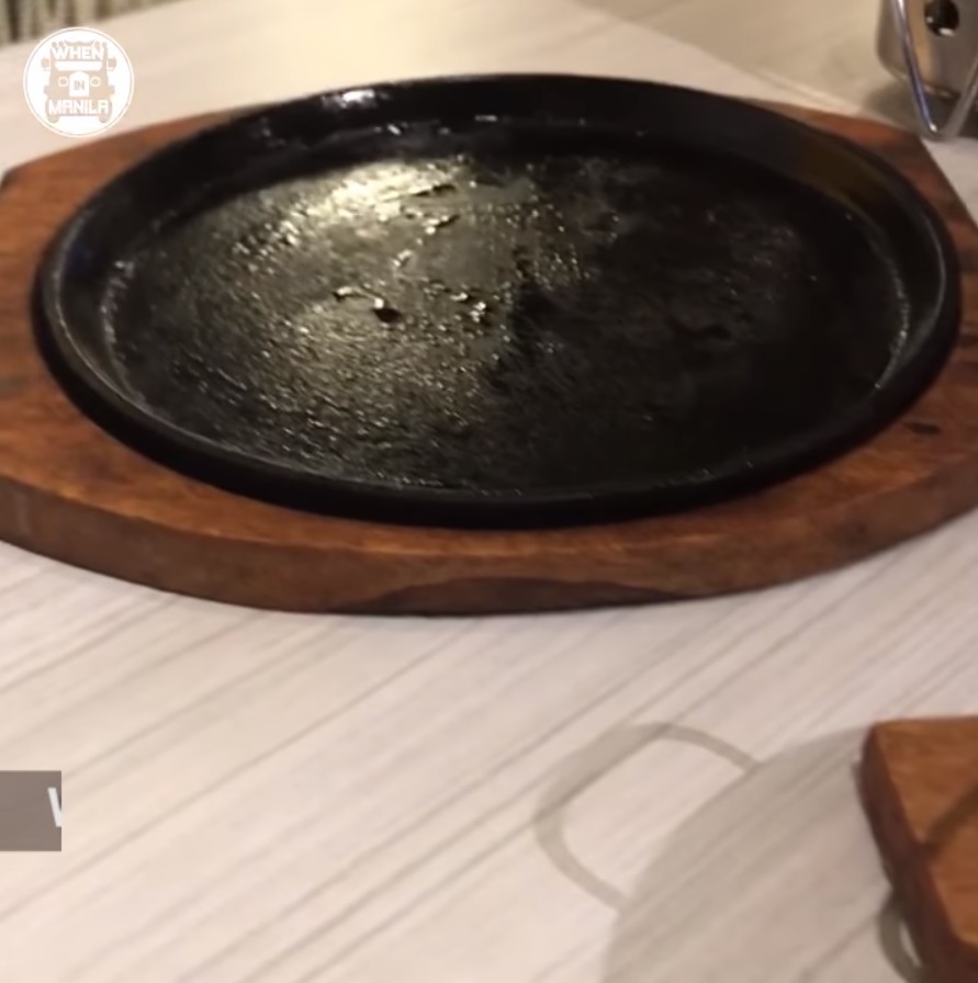 Restoran ini sediakan makanan tak kasat mata, laris manis