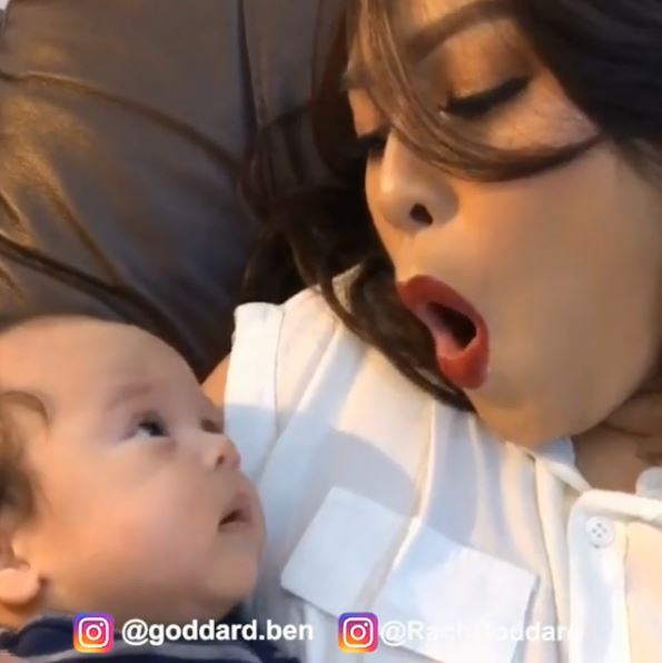 Cara Rachel Goddard tenangkan anaknya yang lagi nangis ini kocak abis