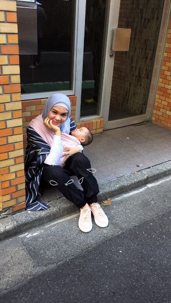 10 Potret Haykal Kamil & keluarga liburan di Jepang tanpa pengasuh