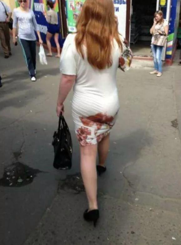 10 outfit ini tampak biasa, tapi bikin kamu mikir yang tidak-tidak