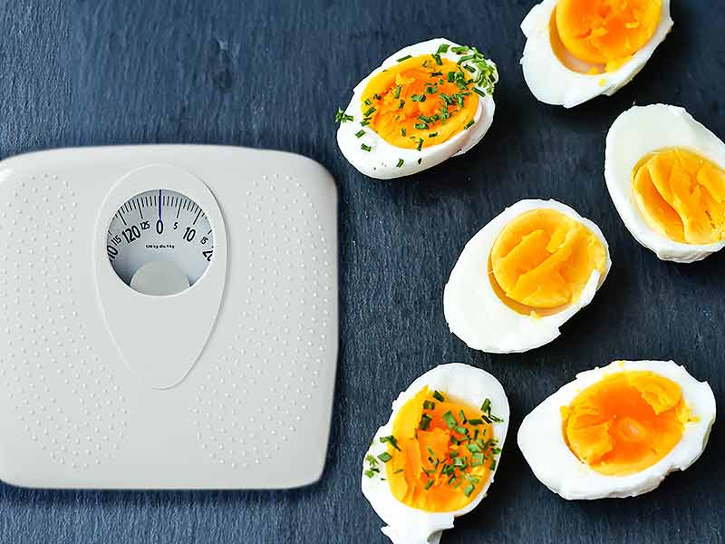 Turunkan 11 kg berat badanmu dengan menu diet telur rebus ini