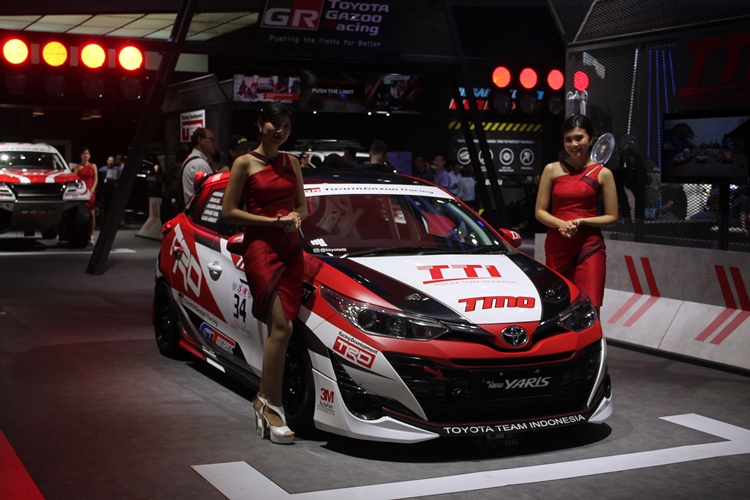 Ini mobil paling popular di Indonesia, baik aktual maupun virtual lho