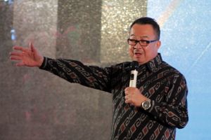 Guru besar UI ini didapuk sebagai penulis terbaik 2018, ini alasannya 