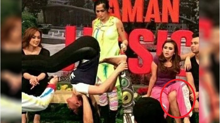 Tak peduli gosip, ini 7 momen kebersamaan Raffi-Ayu yang tuai hujatan