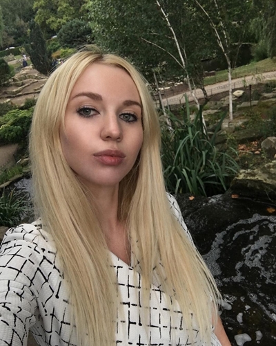 Mengaku diracun Presiden Rusia, ini 10 potret model seksi Anna Shapiro