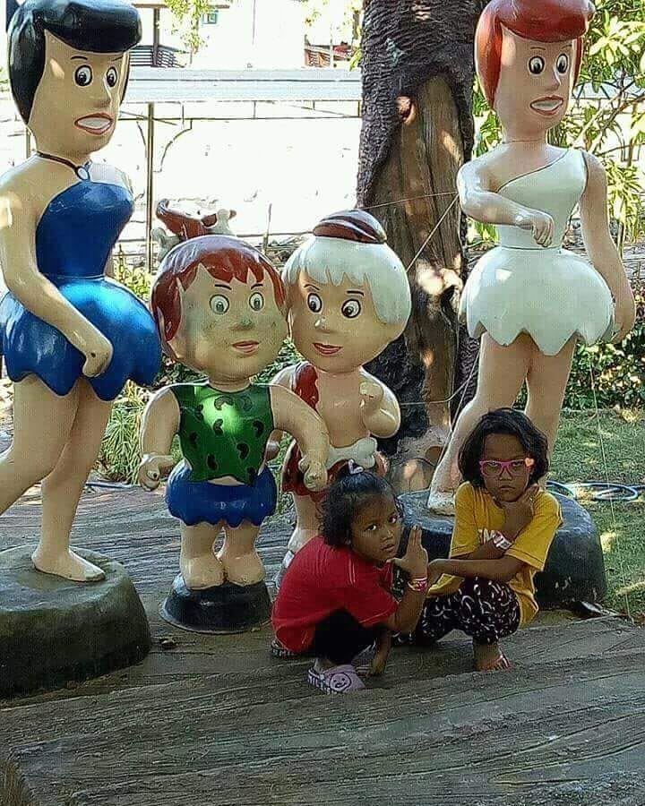 8 Tingkah absurd anak cuma ada di Indonesia ini bikin ketawa bahagia