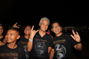 Tampil di Indonesia, Megadeth undang Jokowi dan Ganjar Pranowo