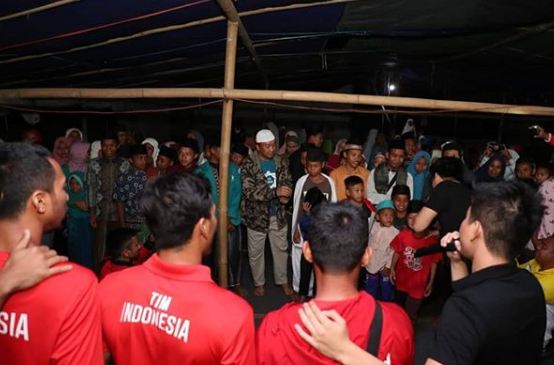 10 Momen atlet juara Asian Games bantu korban bencana di Lombok, salut