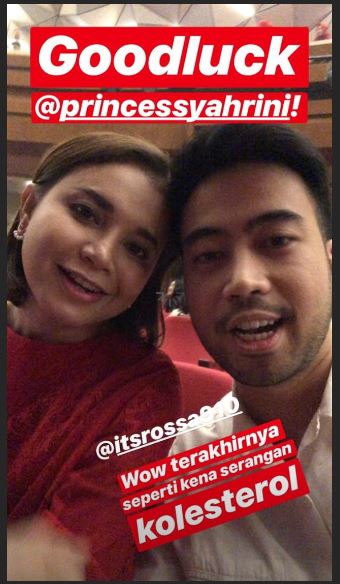 10 Gaya seleb saat hadiri konser Syahrini, nggak kalah cetar