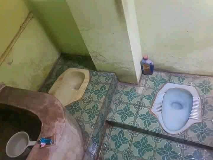 Desain 8 kamar mandi ini unik bin ajaib, kamu bisa cari keanehannya?