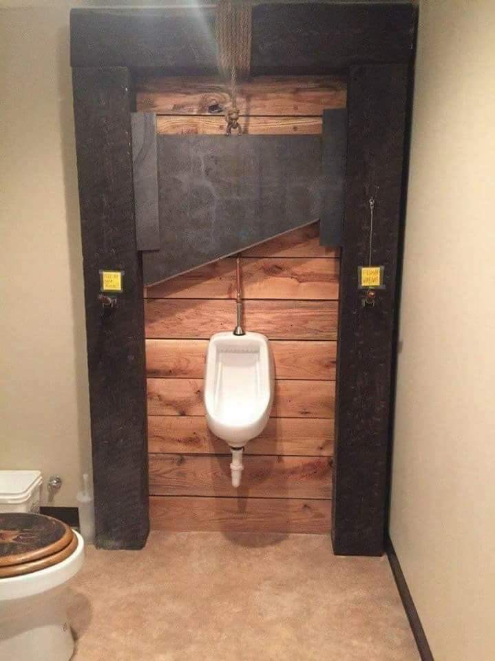 Desain 8 kamar mandi ini unik bin ajaib, kamu bisa cari keanehannya?