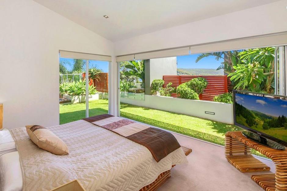 Bernilai Rp 28 miliar, ini 6 penampakan isi rumah Usain Bolt